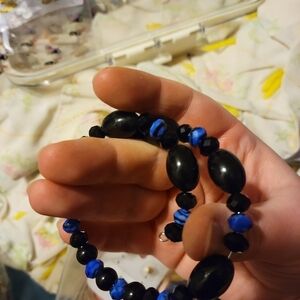 One Size Fits Most Black and Blue Faceted Beaded Memory Wire Bracelet